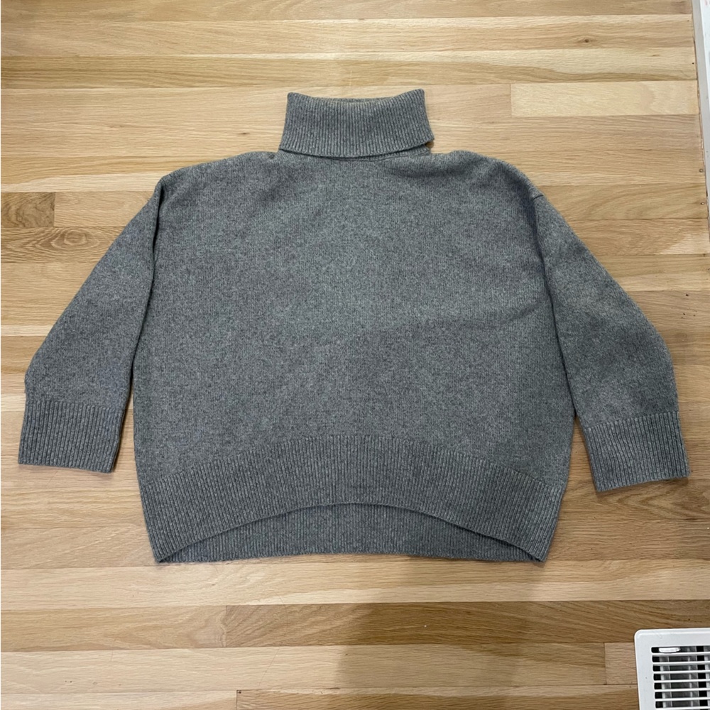 H&M Grey Turtle Neck Sweater Size S.